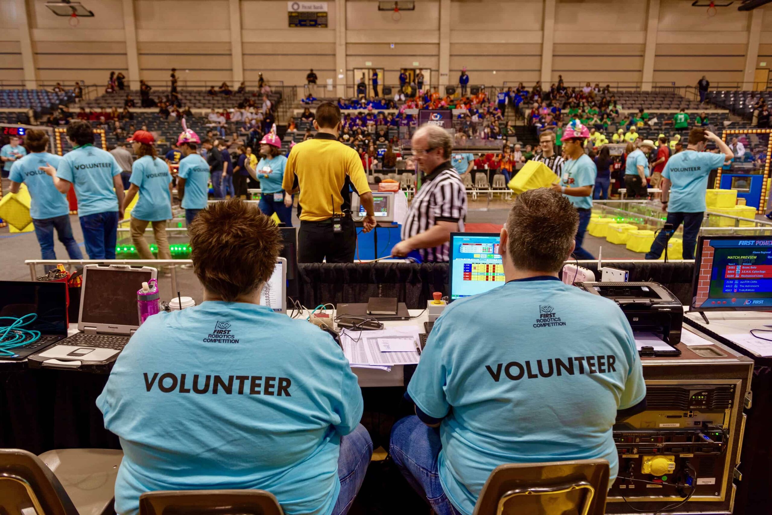 volunteers-resetting-frc-field